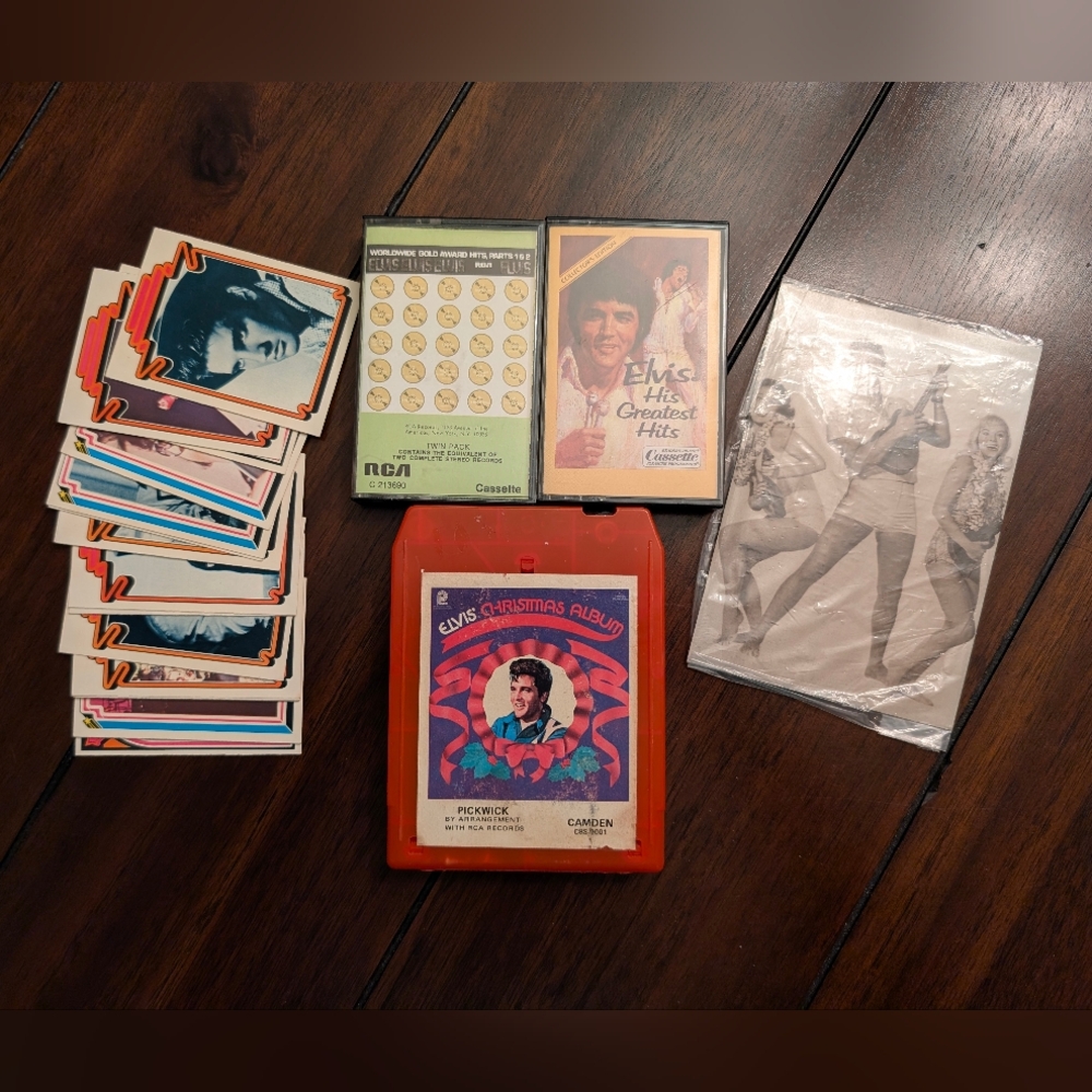 Elvis Presley Collectible Bundle